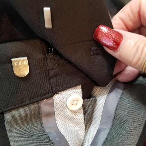 HAGGAR Premium Comfort Men's Black Dress Pants  Size 30W X 30L - Picture 7 of 11